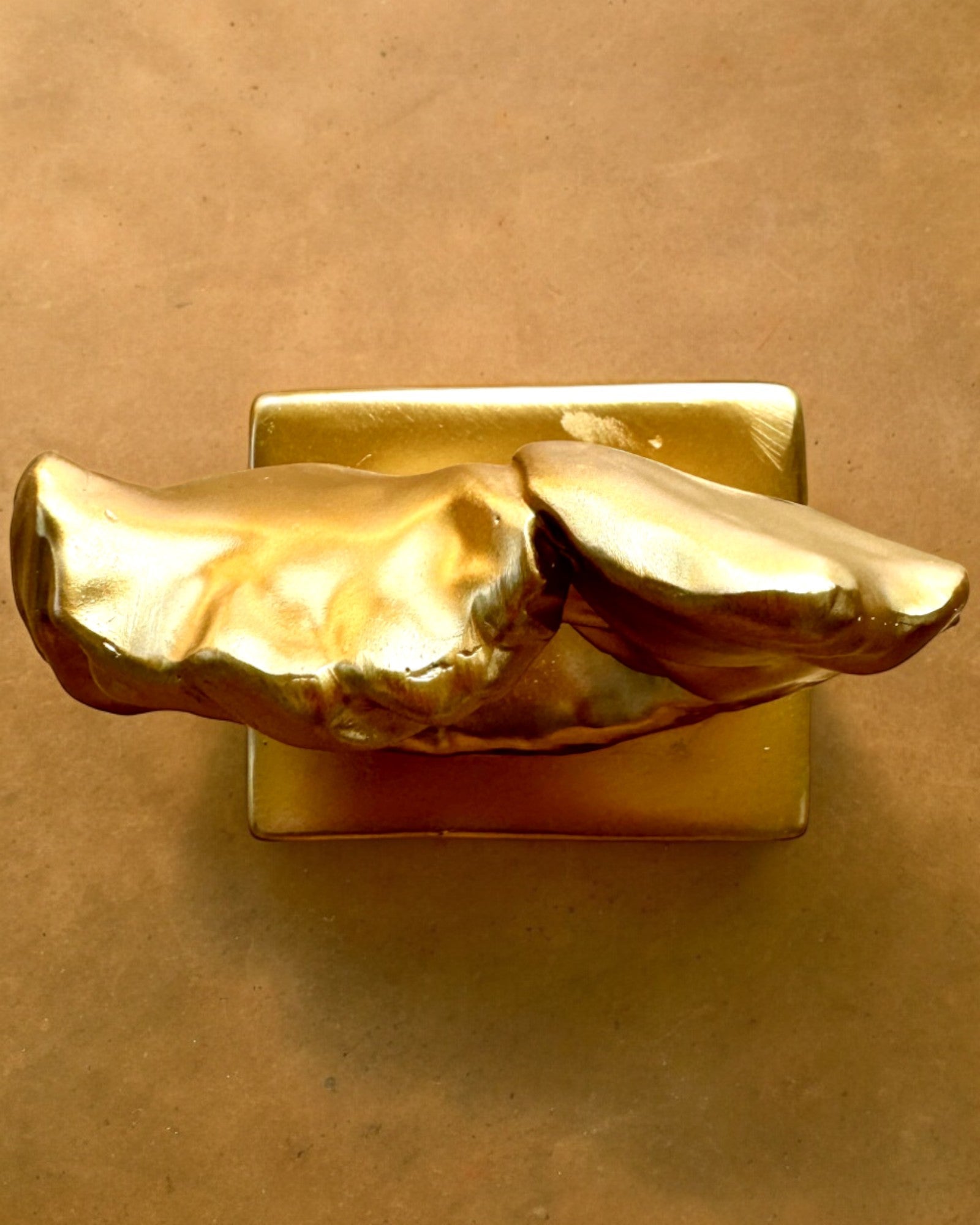 Figurină "Złote Złączenie" - 13,5 cm înălțime, Decorativă cu Opțiune de Gravare