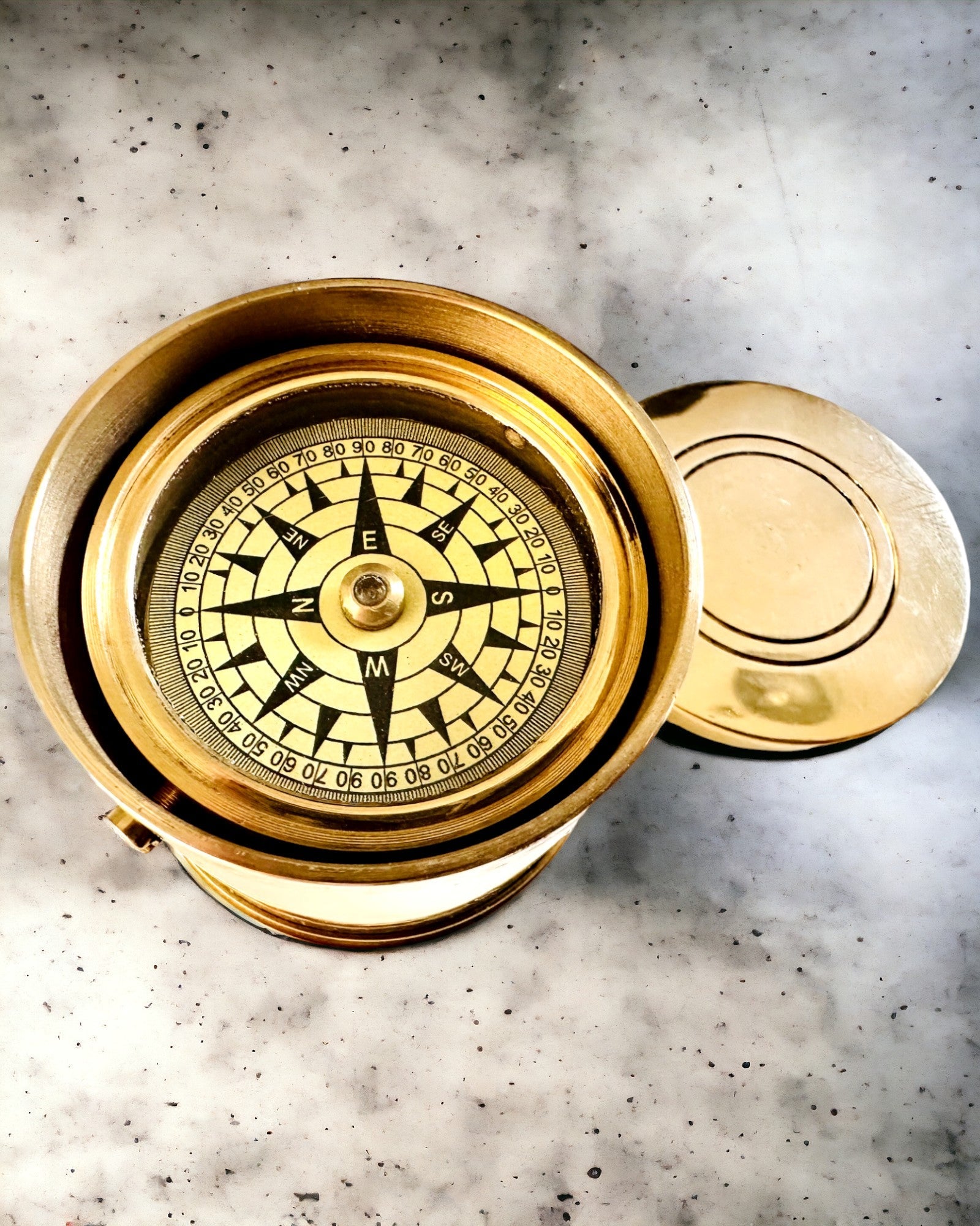 Компас Мандрівника "Барабан Схід Сонця" – з можливістю персоналізації гравіюванням