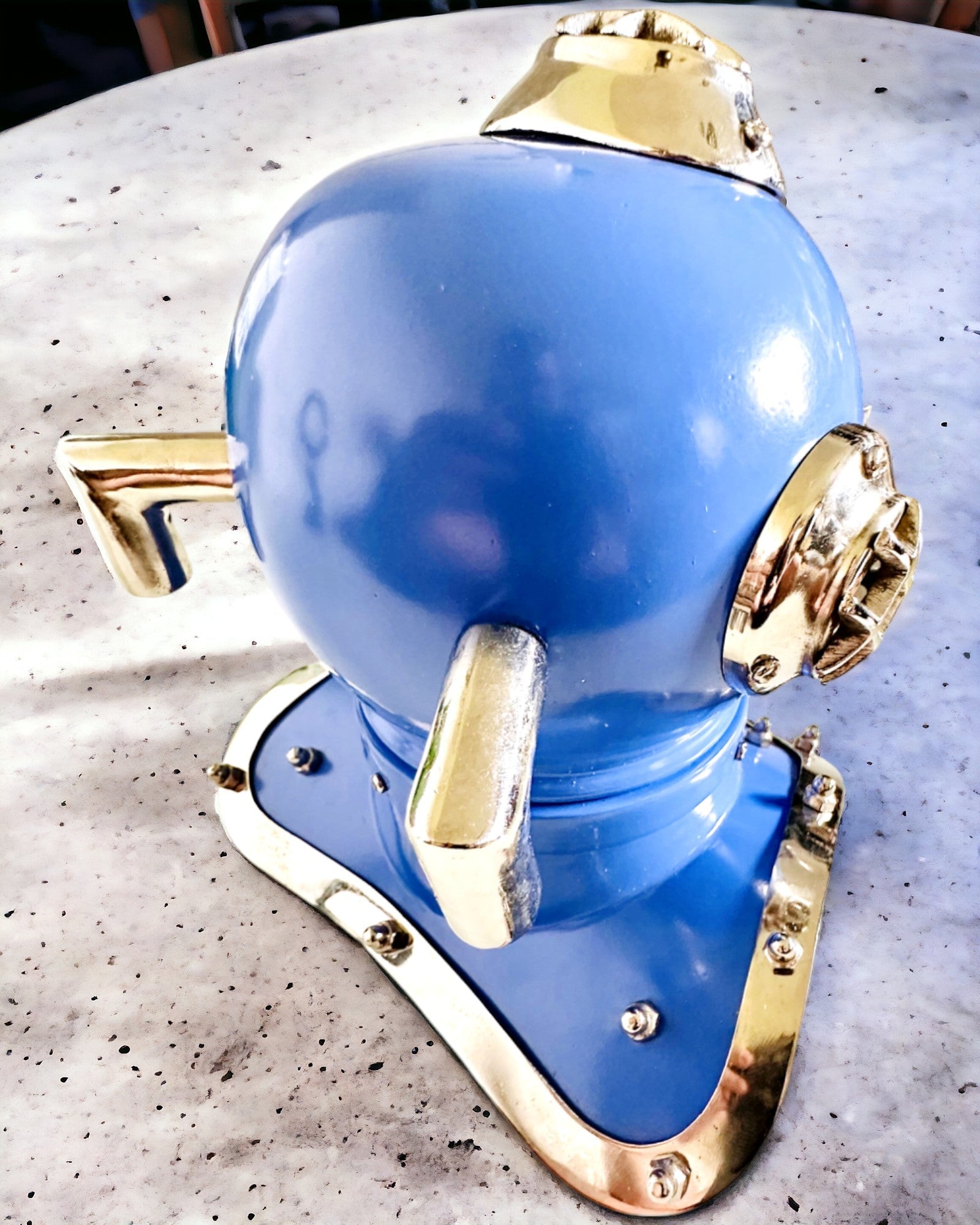 Casco del Descubridor de las Profundidades - Edición de Coleccionista con Opción de Grabado, 35 cm, regalo para bombero o buzo