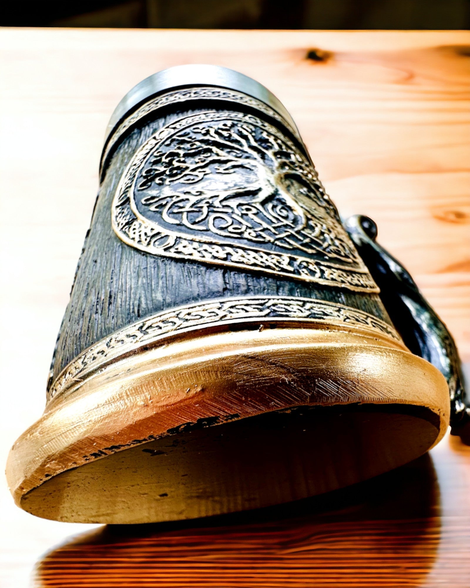 Cana Nordică Arborele Lumii - Execuție Magistrală, 600 ml, posibilitate de personalizare cu gravură