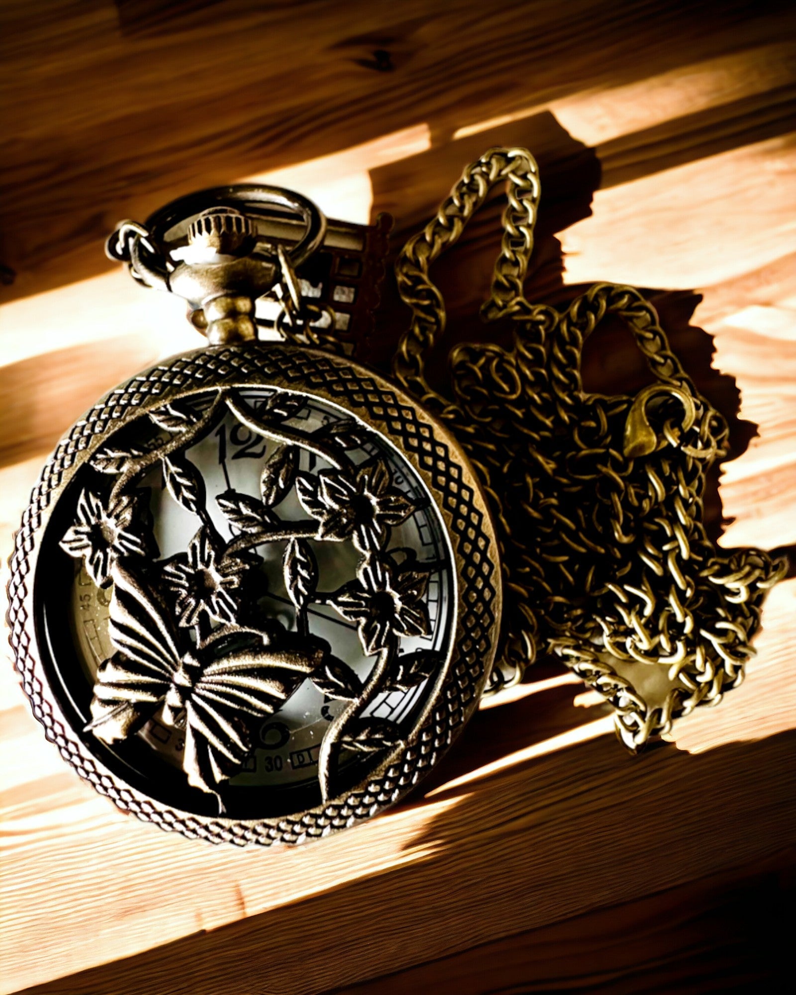 Džepni sat "Motylowa Elegancja" s mogućnošću personalizacije gravurom