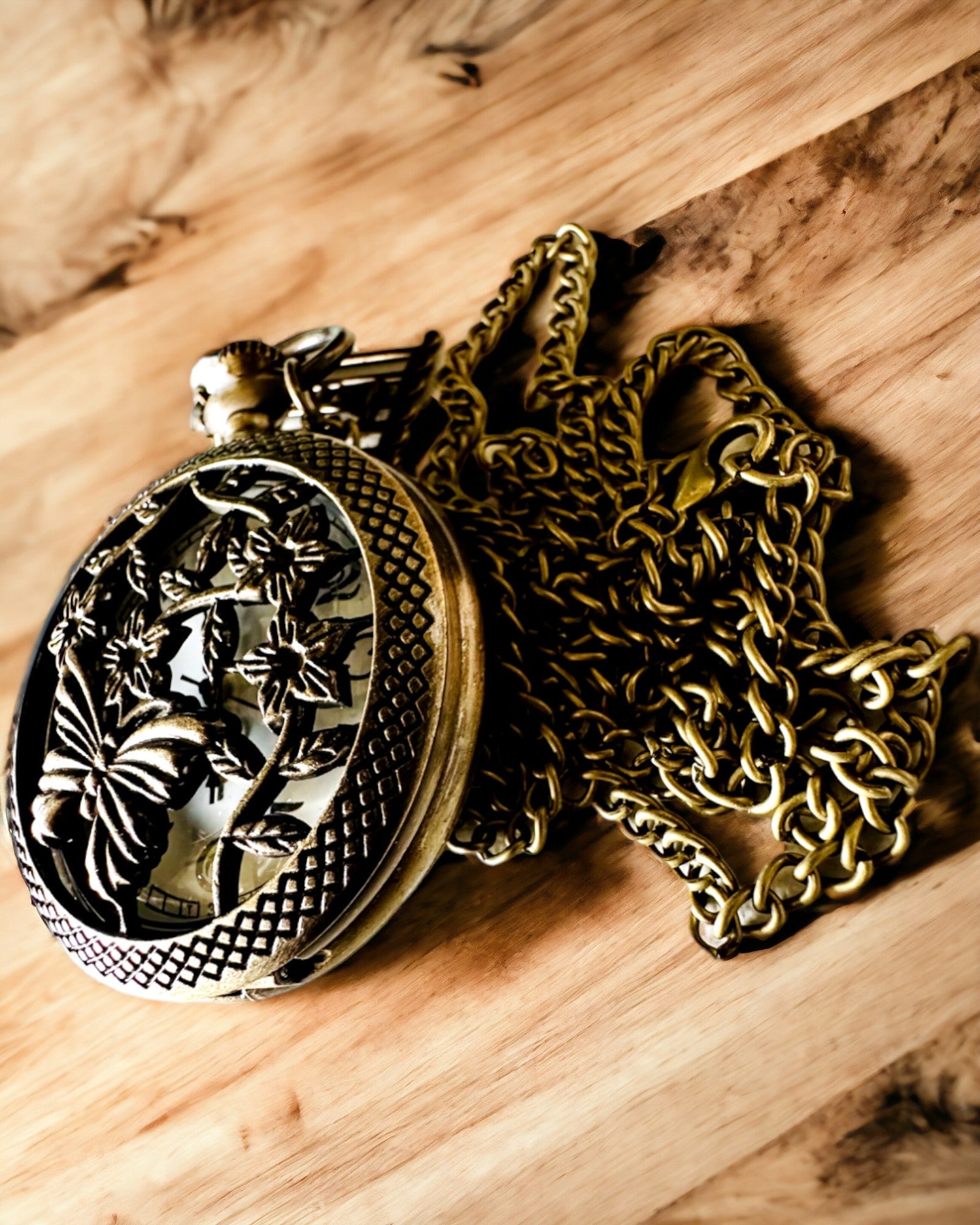 Džepni sat "Motylowa Elegancja" s mogućnošću personalizacije gravurom