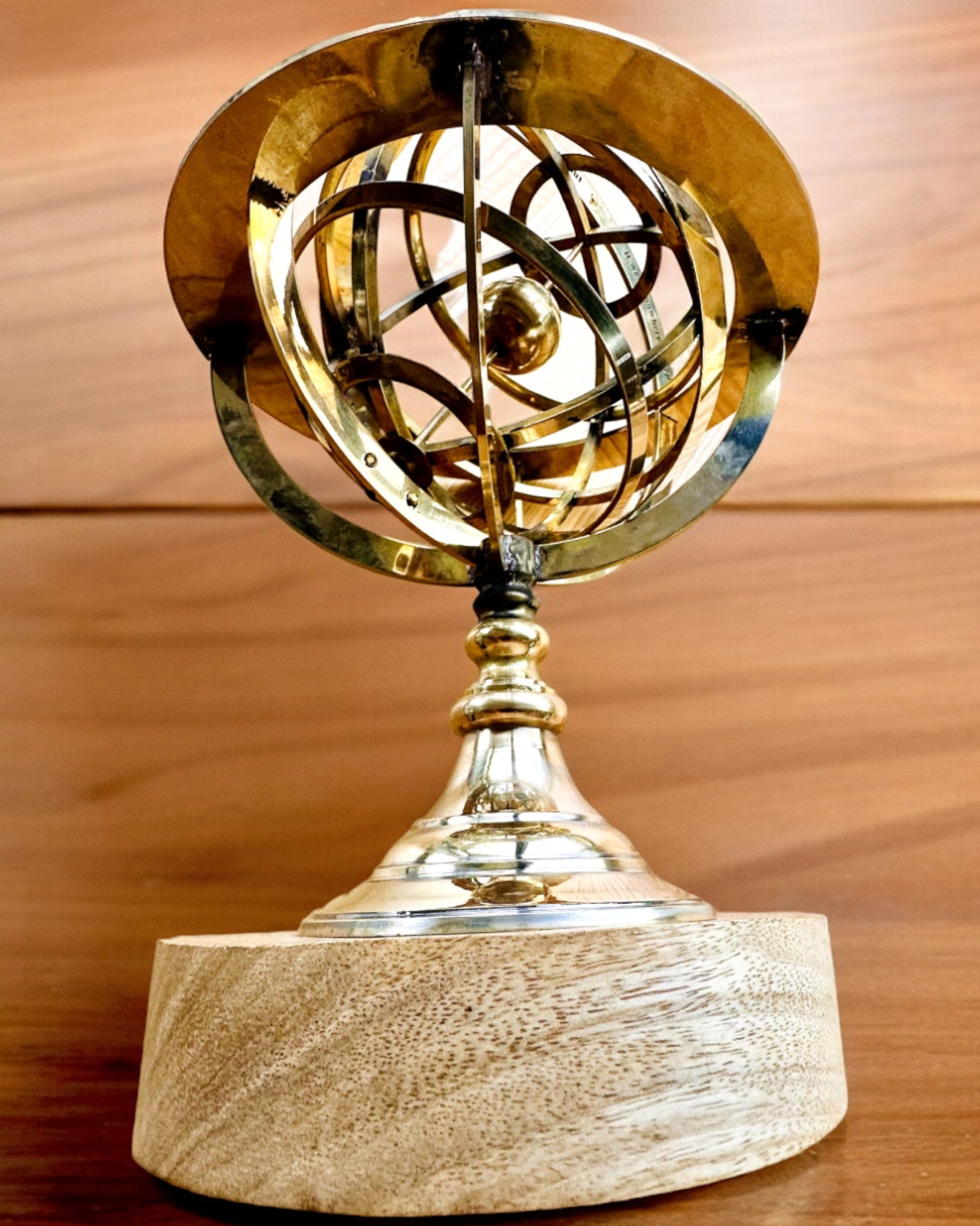 Astrolabium Artis - Ручна робота з можливістю гравіювання, декорація для офісу, преміум