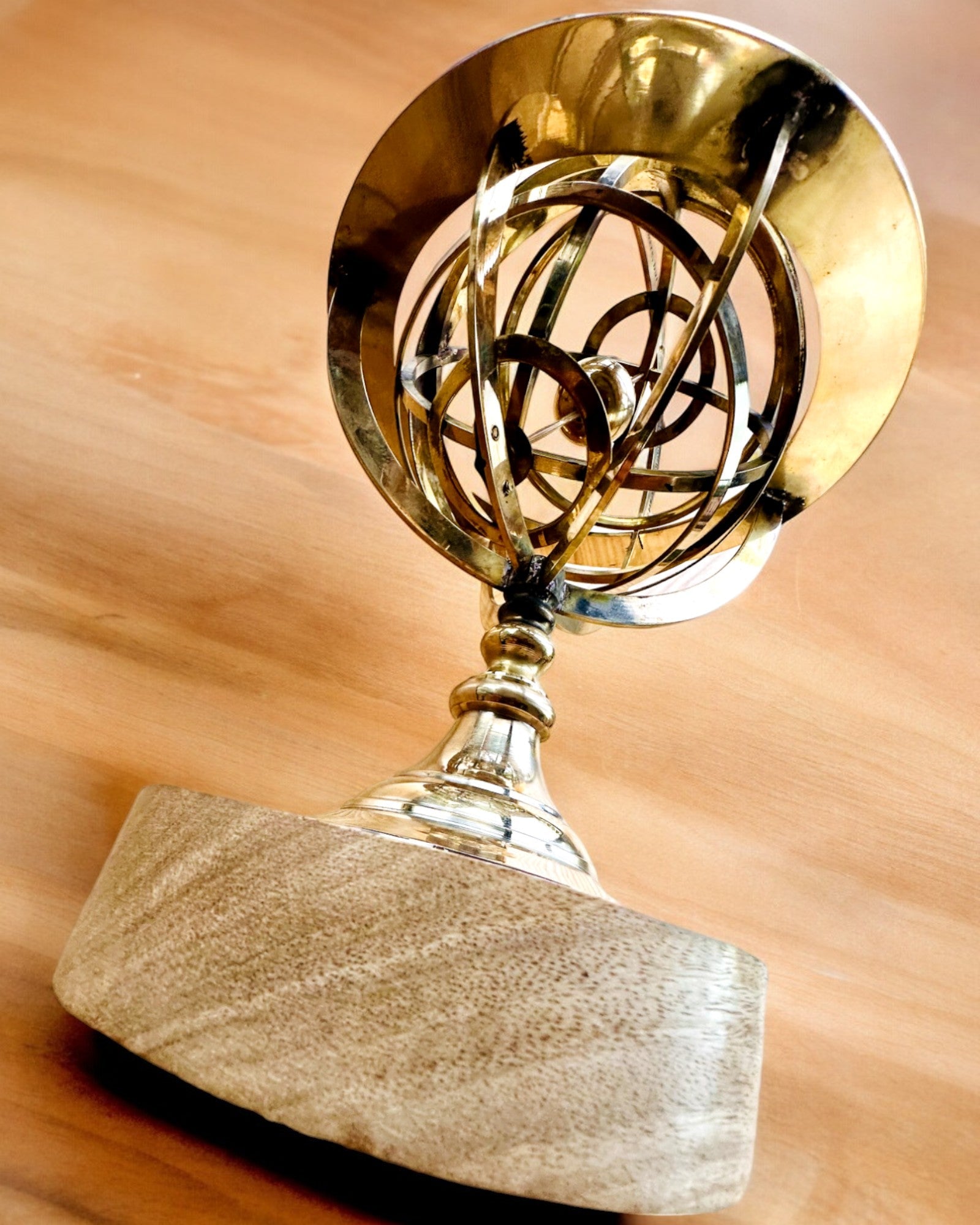 Astrolabium Artis - Ручна робота з можливістю гравіювання, декорація для офісу, преміум