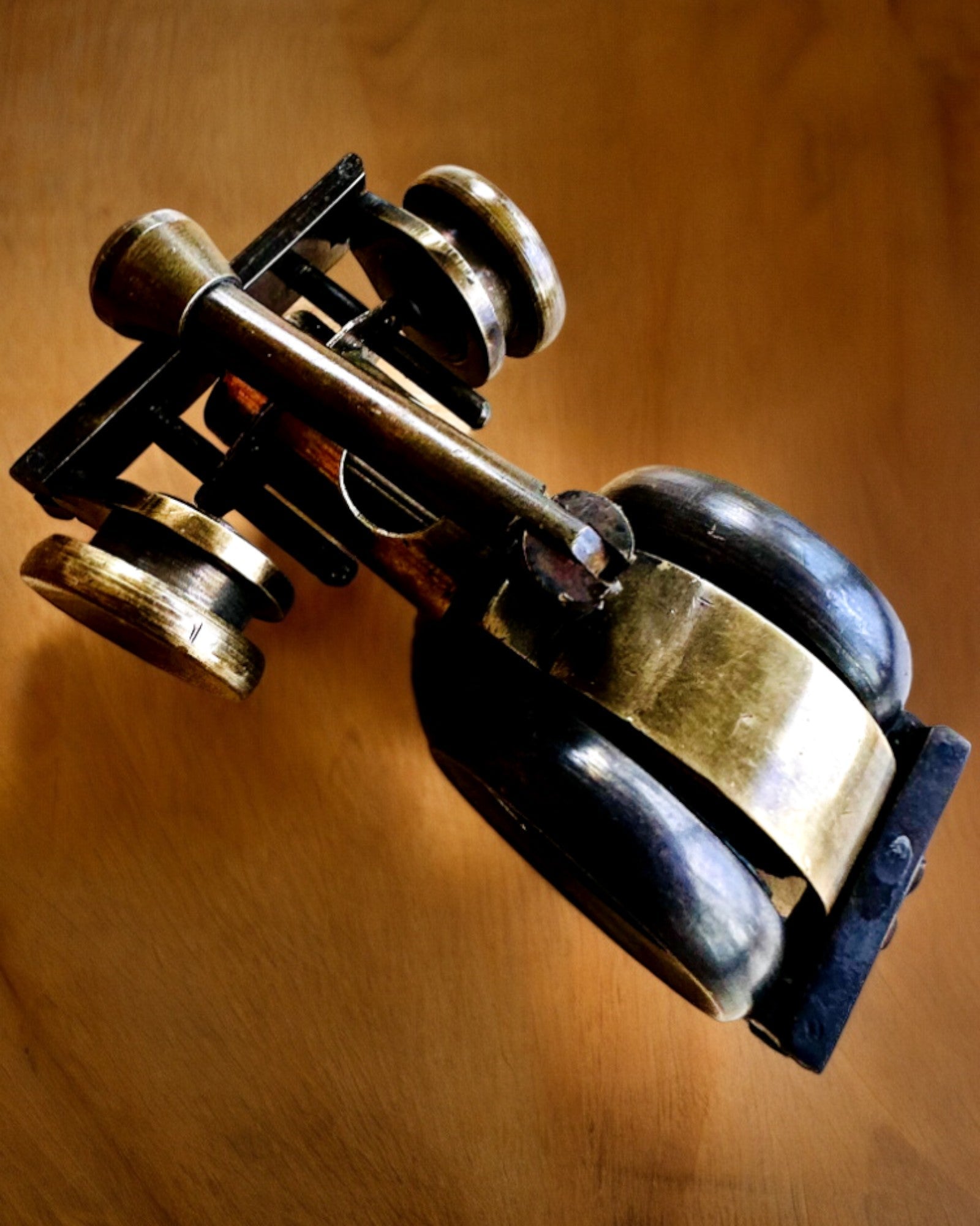 Binocular Nautica - Exclusive Vintage Accessory - Handcrafted with Engraving Option, office decoration, premium