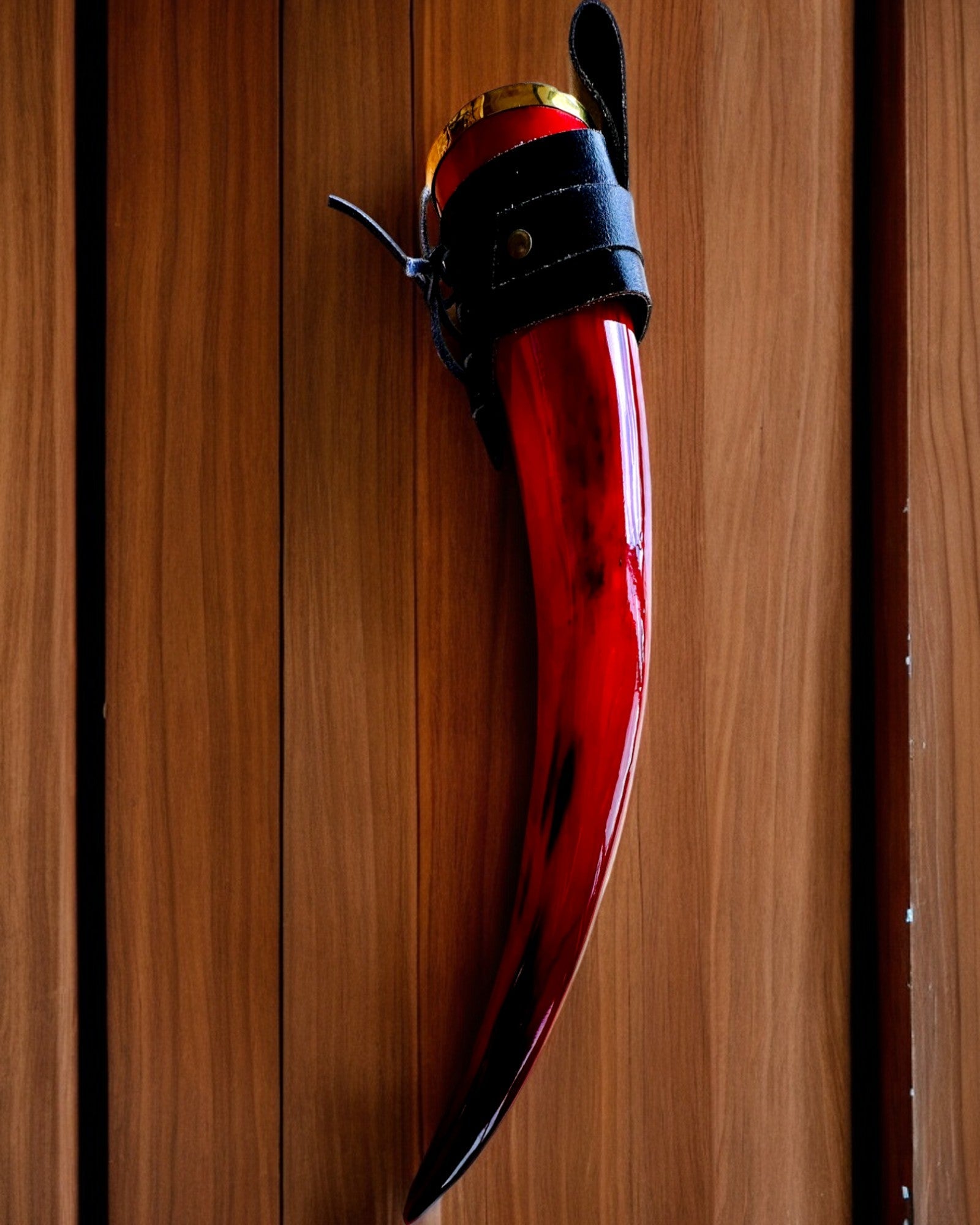 Válečnický rohový hrnek - Červený - s možností personalizace gravírováním