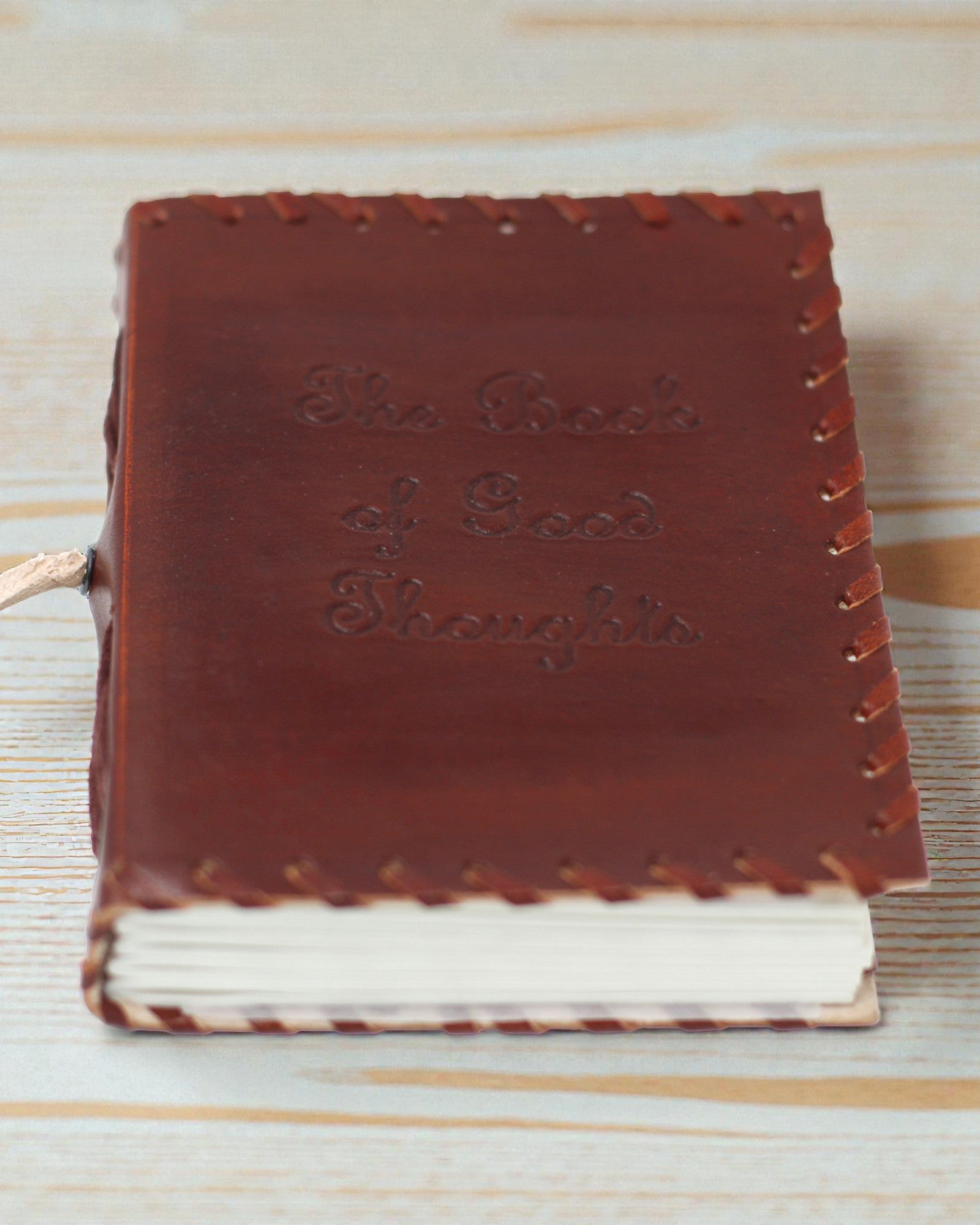 Caderno de notas de couro “Notas de Pensamentos” com capa envolvente (38,1x25,4 cm)