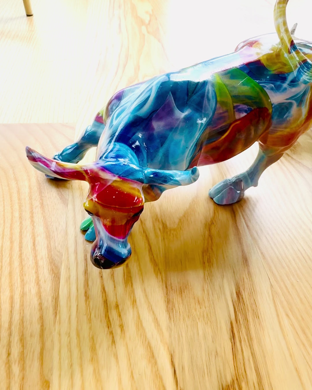 Sculptură Decorativă Taur "BullArt" – Artă Unică cu Opțiune de Gravare - 4 variante de culoare, pentru cadou personalizat