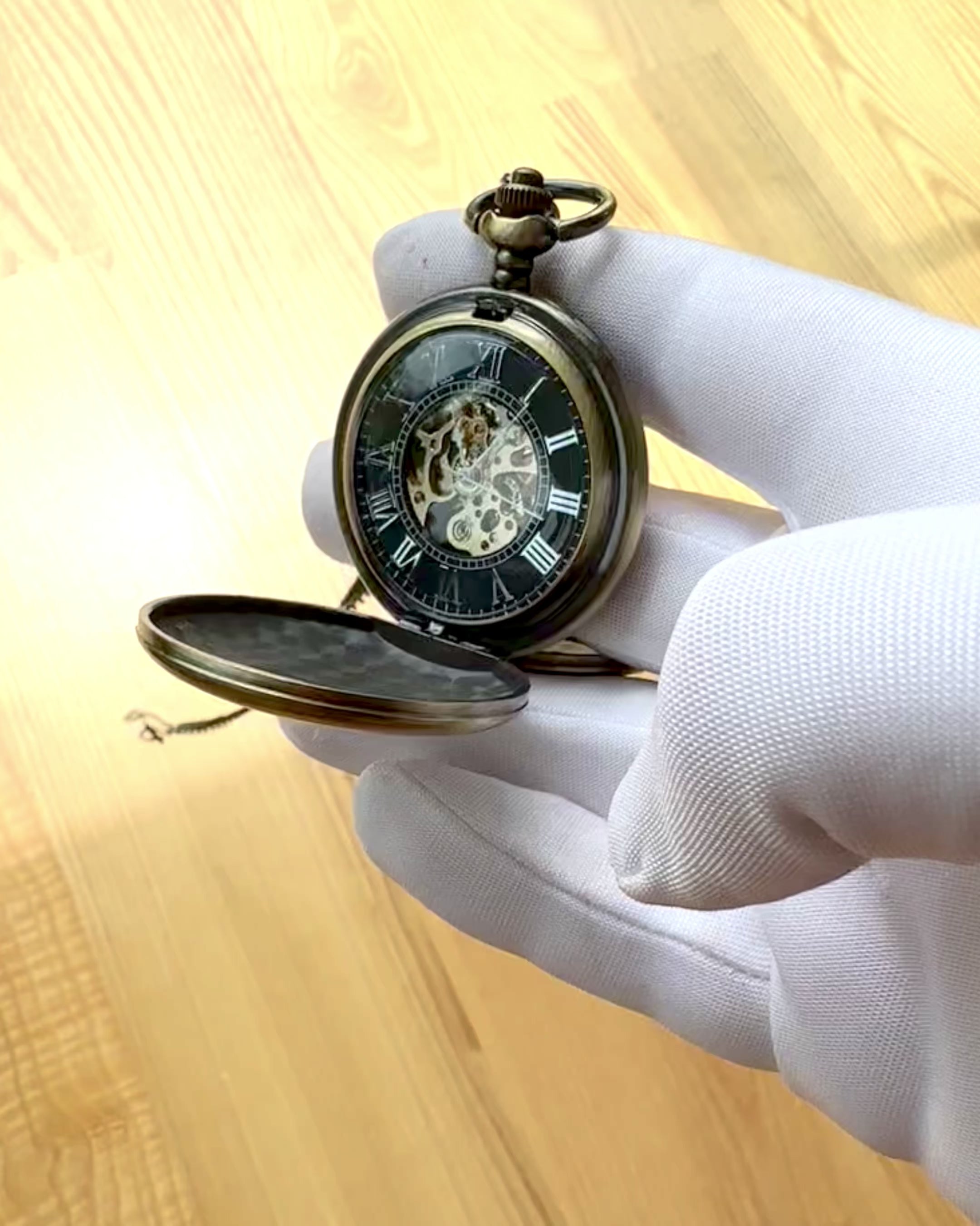 Kapesní hodinky klasické "Vintage Elegance", zlatá barva, možnost personalizace gravírováním
