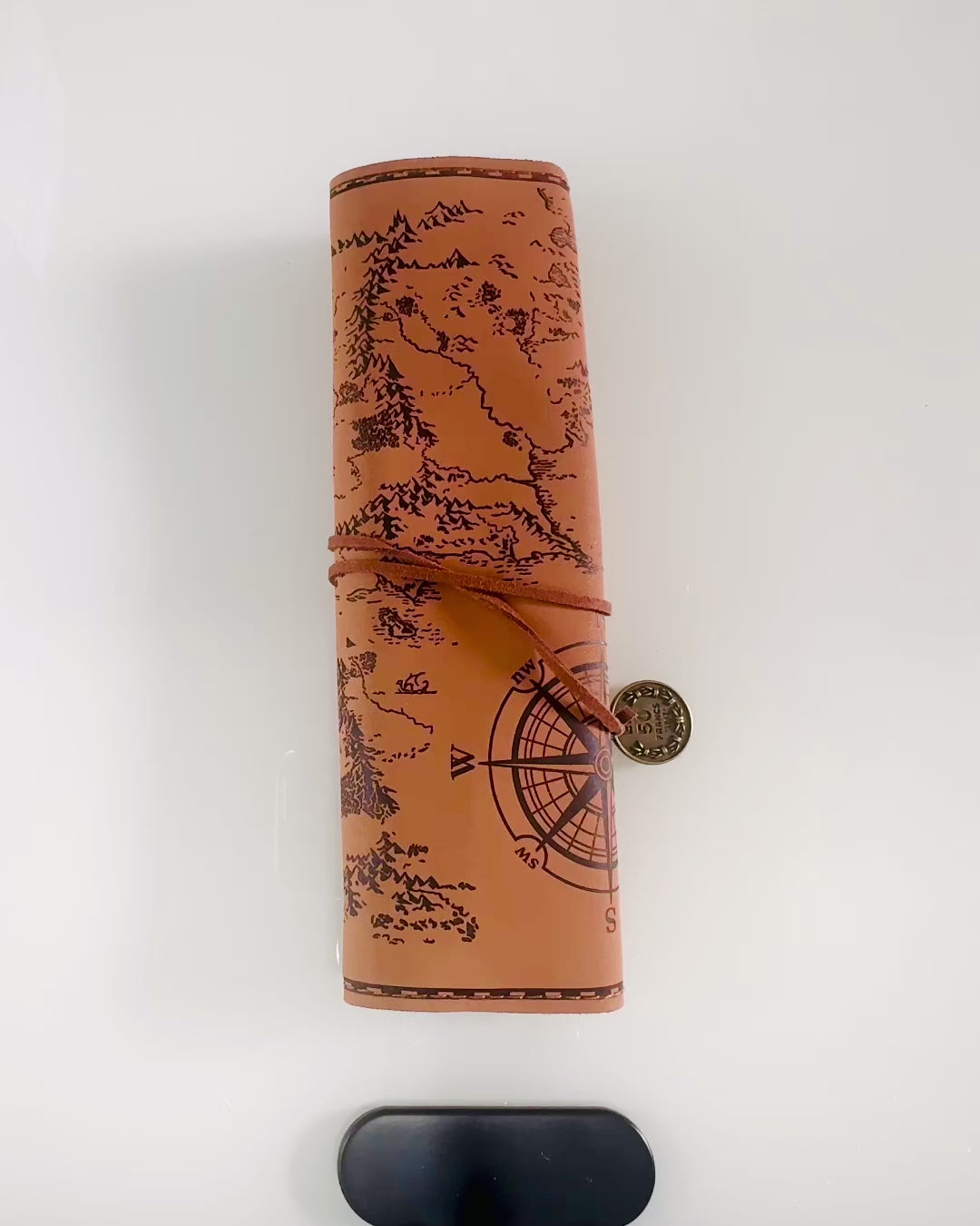 Retro Light Brown - Matte, Leather Traveler Style Pencil Case with World Map – Practical and Spacious. Personalization with Engraving.