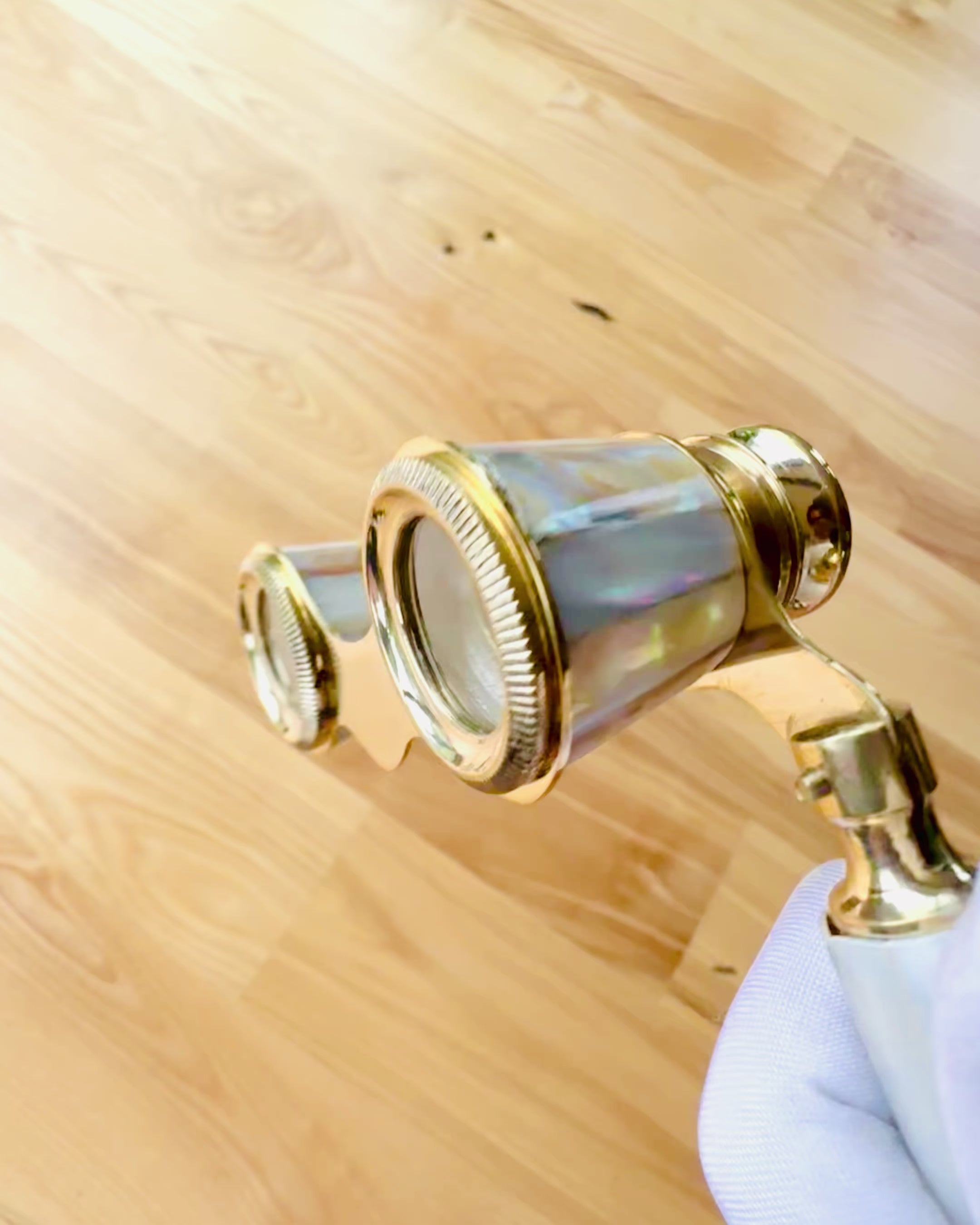 Teatriniai žiūronai „Elegancija“, binokliai - galimybė personalizuoti graviravimu kaip dovaną