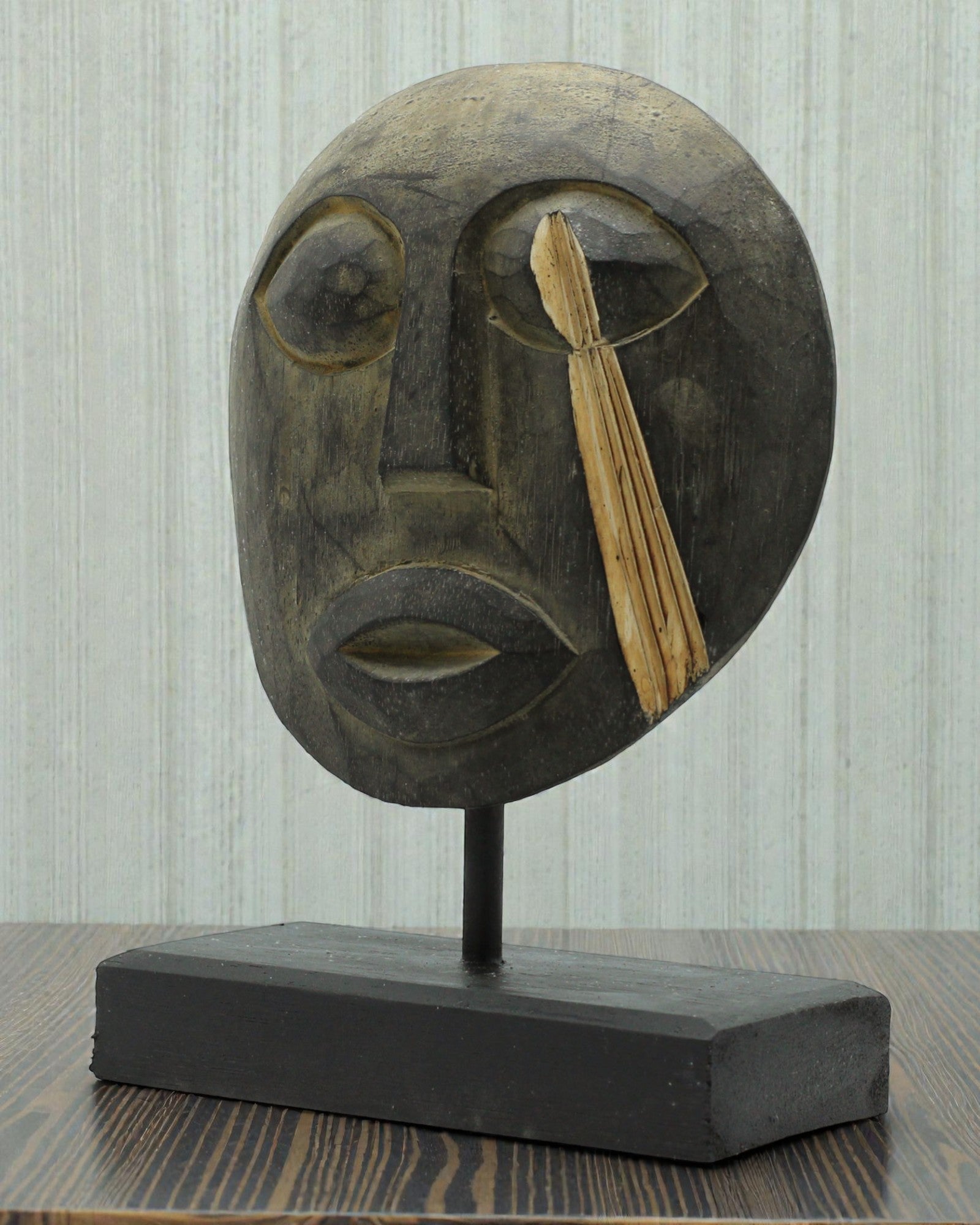 Timorese Mask Ancestors' Guardian 27x20 cm – Antique