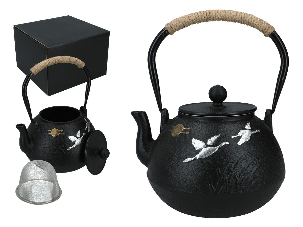 Cast iron teapot with an enamelled insert, 1200ml, with infuser