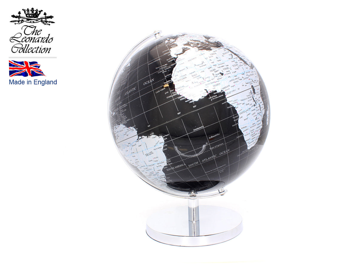 Globo terráqueo mediano sobre base plateada, personalizable con grabado, 27 cm de altura