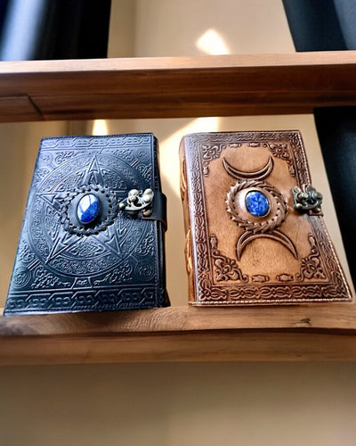 Premium Journal, Antique Design, Leather Notebook "Magic Chronicle" 200 pages, 2 options to choose from, personalization with engraving
