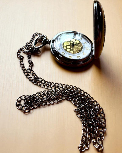 Reloj de Bolsillo Negro „Midnight Elegance”, personalización para regalo con grabado