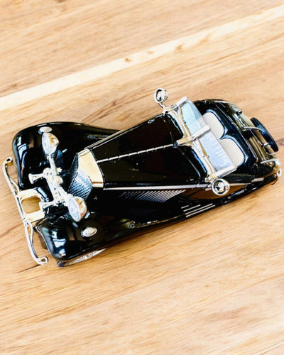 Miniature Model of Classic Retro Cars - personalization option with engraving for a gift, 3 variants to choose from