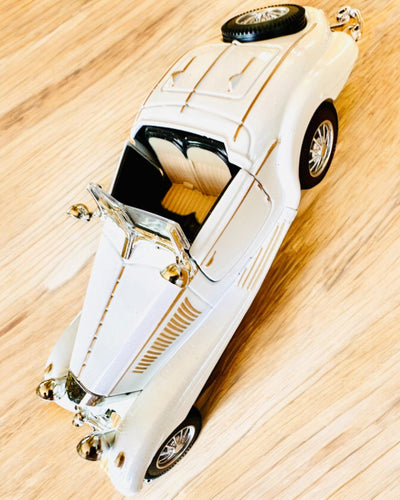 Miniature Model of Classic Retro Cars - personalization option with engraving for a gift, 3 variants to choose from