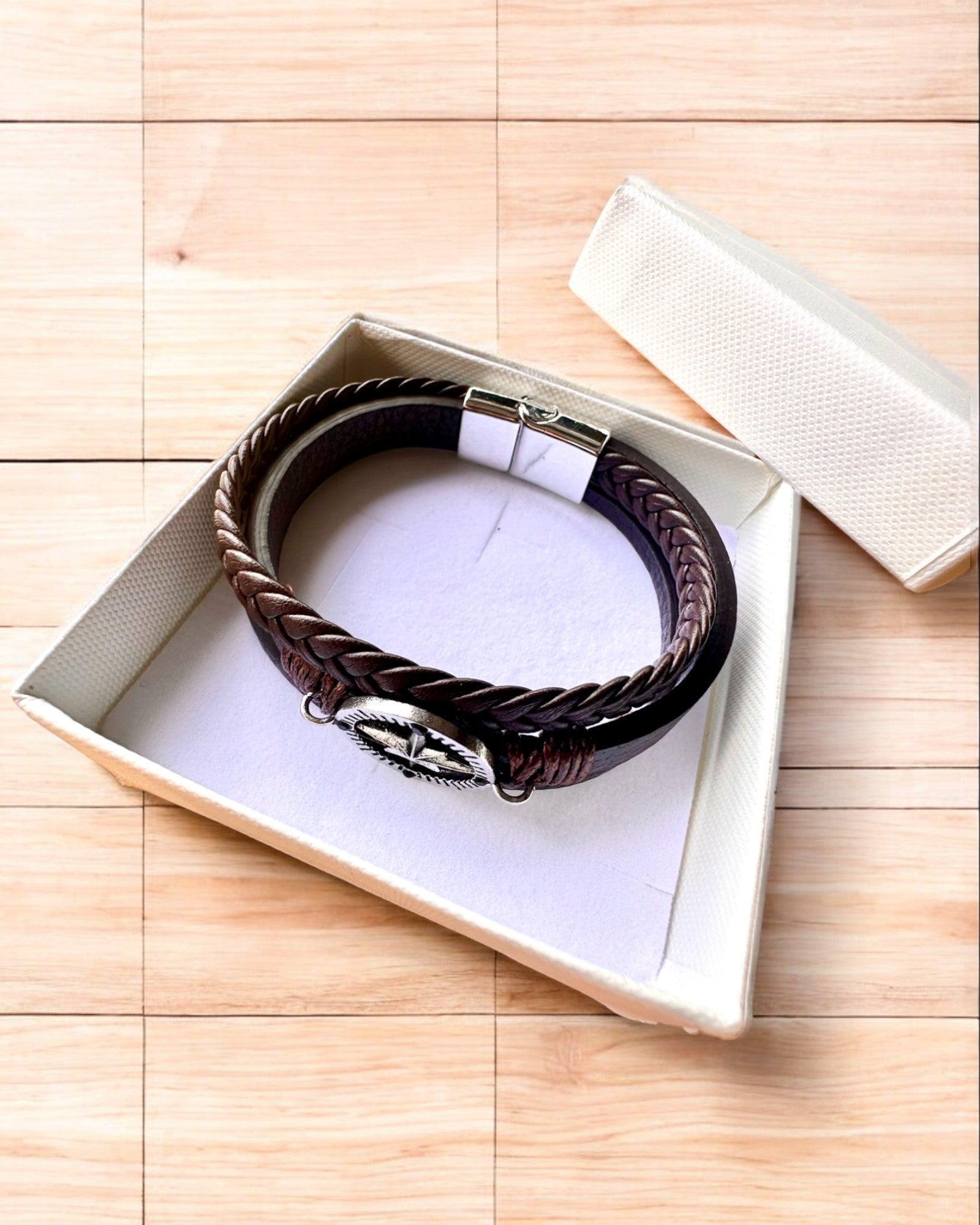 Pulsera "Compass Adventure" - posibilidad de personalización con grabado para regalo, 2 variantes de color a elegir