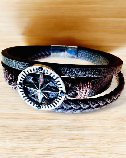 Pulsera "Compass Adventure" - posibilidad de personalización con grabado para regalo, 2 variantes de color a elegir