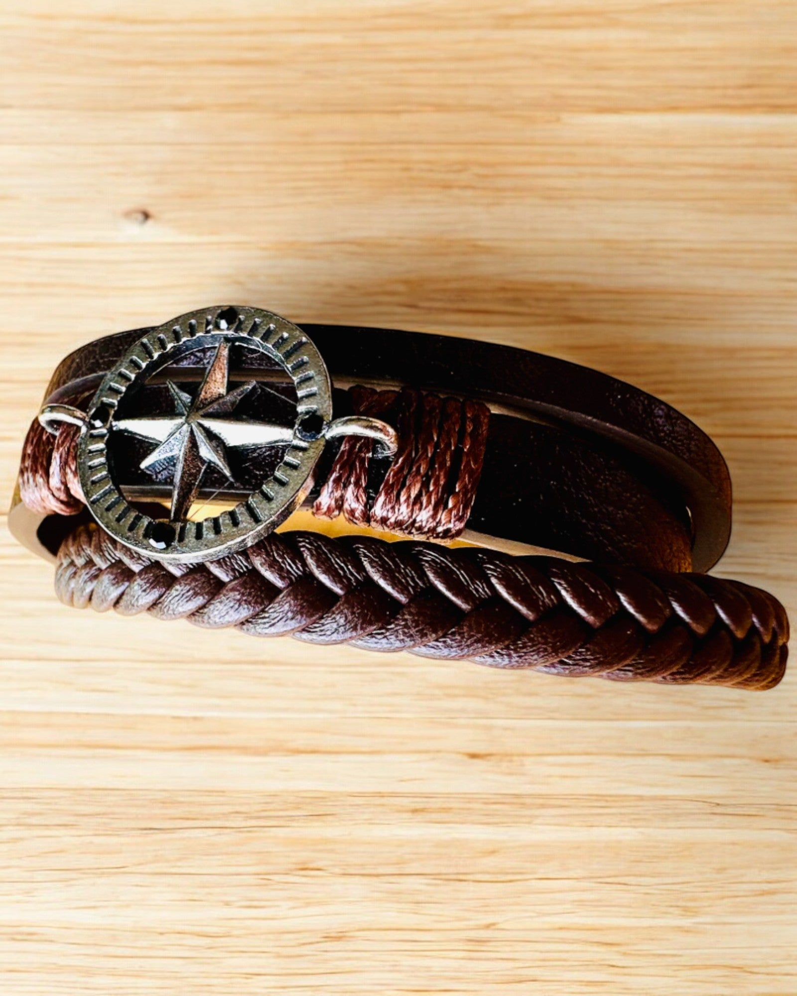 Pulsera "Compass Adventure" - posibilidad de personalización con grabado para regalo, 2 variantes de color a elegir