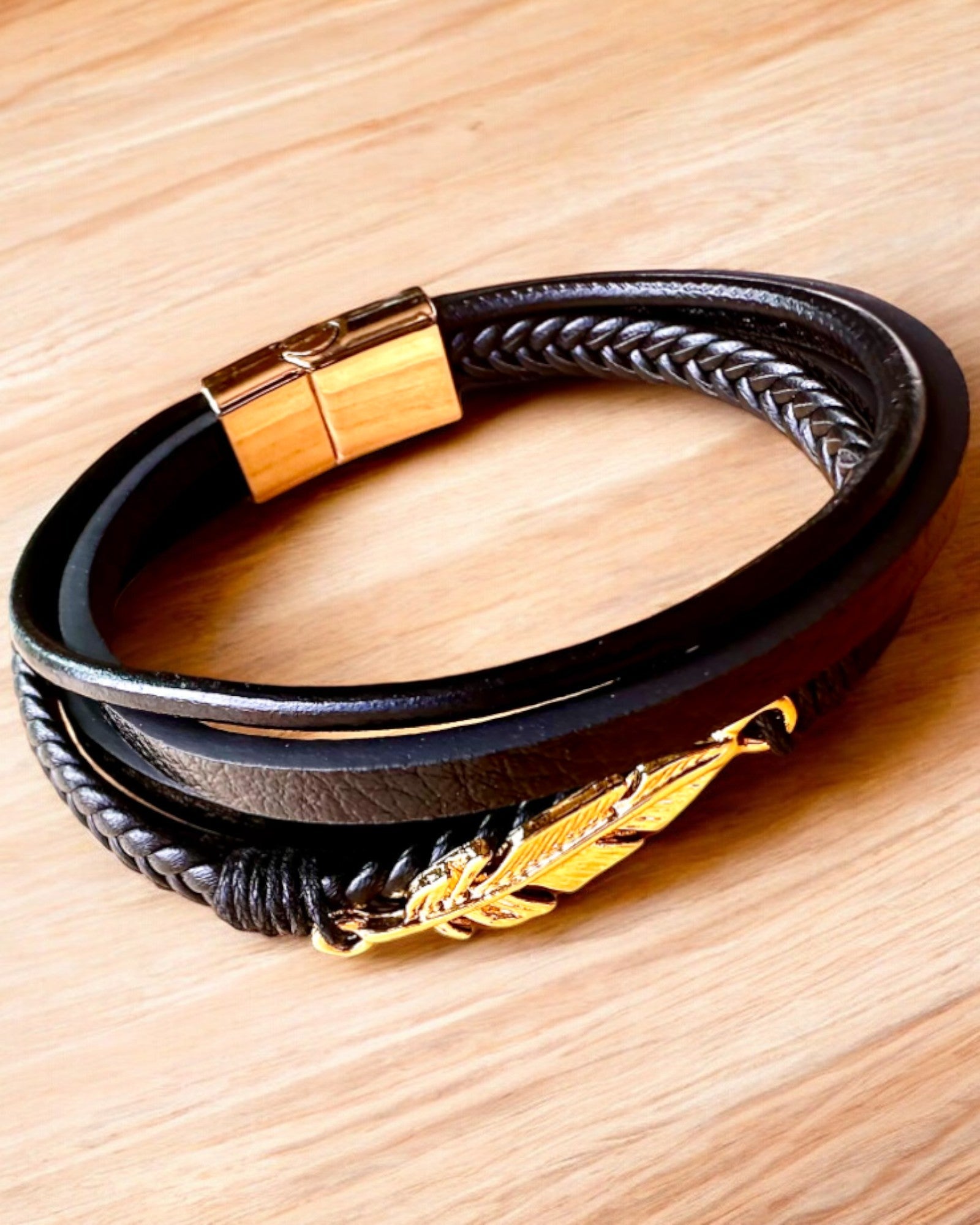Pulsera "Orzeł" con opción de grabado, 3 variantes de color