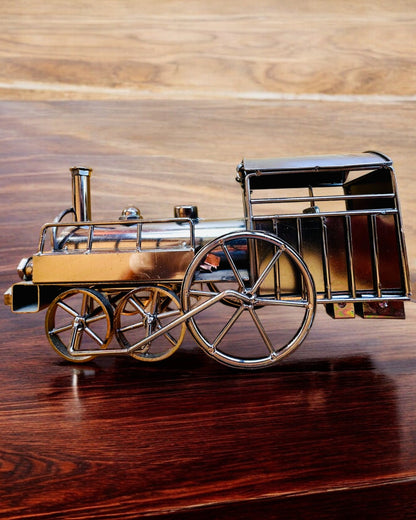 Lokomotiva ze železa „Retro Express“ – dekorace, model, ručně vyrobená s možností gravírování