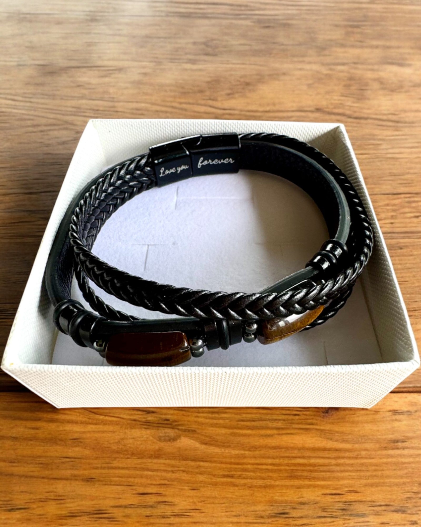 Brățară Bărbătească Magnetic Love – din piele cu posibilitatea personalizării prin gravură pentru cadou