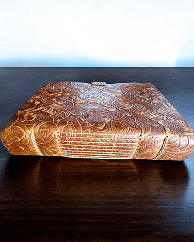 Leather Vintage Notebook "Floralis" – hand-embossed, 400 pages, engraving option, 2 variants