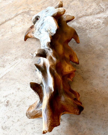 "Eagle of Freedom" – Resin Sculpture with Engraving Option for a Gift, 26.5 cm Height