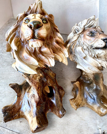 "Lion's Courage" - Resin Figurine, 28 cm tall, with engraving option for a gift