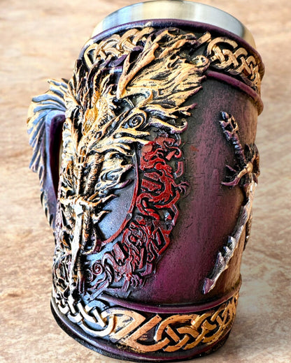 Caneca Sombria do Cavaleiro - 700 ml, possibilidade de personalização com gravação para presente