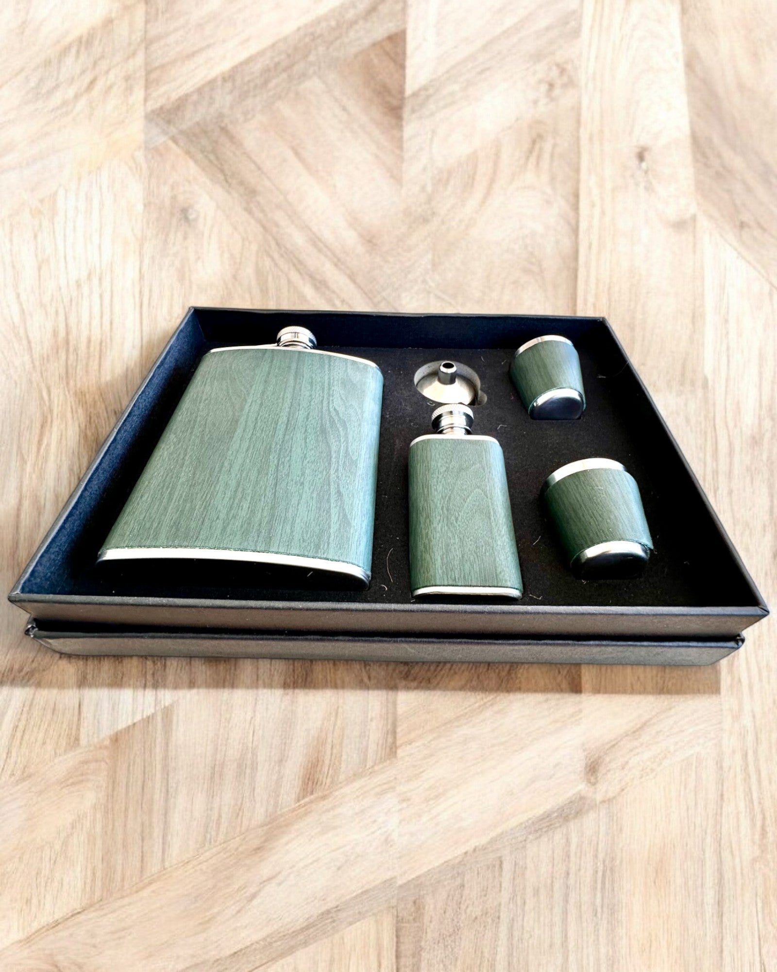 Set of flasks with glasses "Forest Spirit", personalized gift with engraving
