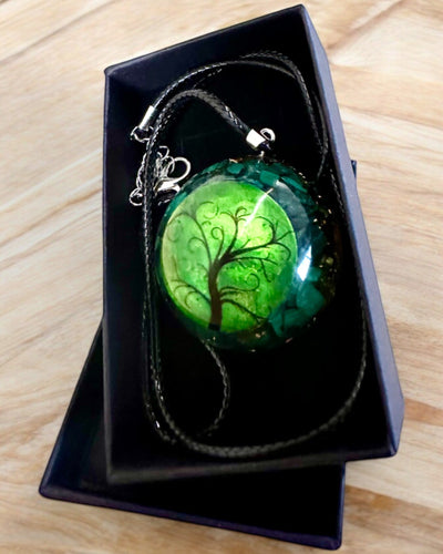 "Malachite Amulet of Life" - necklace with customizable engraving for a gift