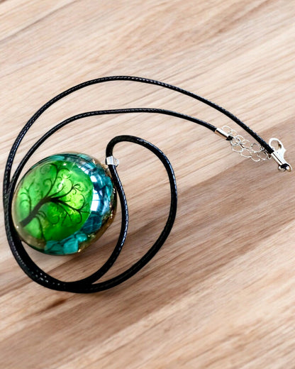 "Malachite Amulet of Life" - necklace with customizable engraving for a gift