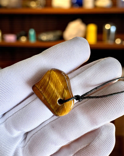 Intentional Candle Tiger Power – Confidence and Prosperity, 250 ml, option to personalize the lid for a gift