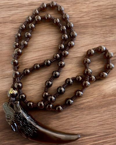 Jadeitinis Vilko Dantis - Jėgos ir Apsaugos Amuletas, galimybė personalizuoti graviravimu kaip dovaną