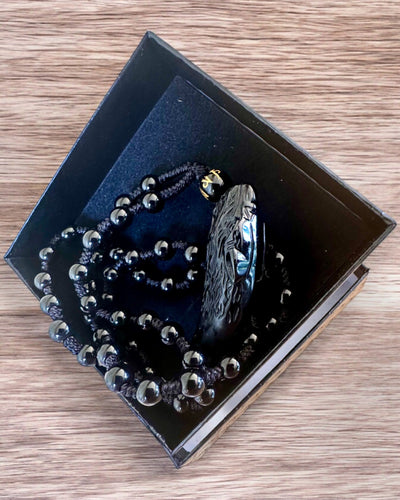 Jadeitinis Vilko Dantis - Jėgos ir Apsaugos Amuletas, galimybė personalizuoti graviravimu kaip dovaną