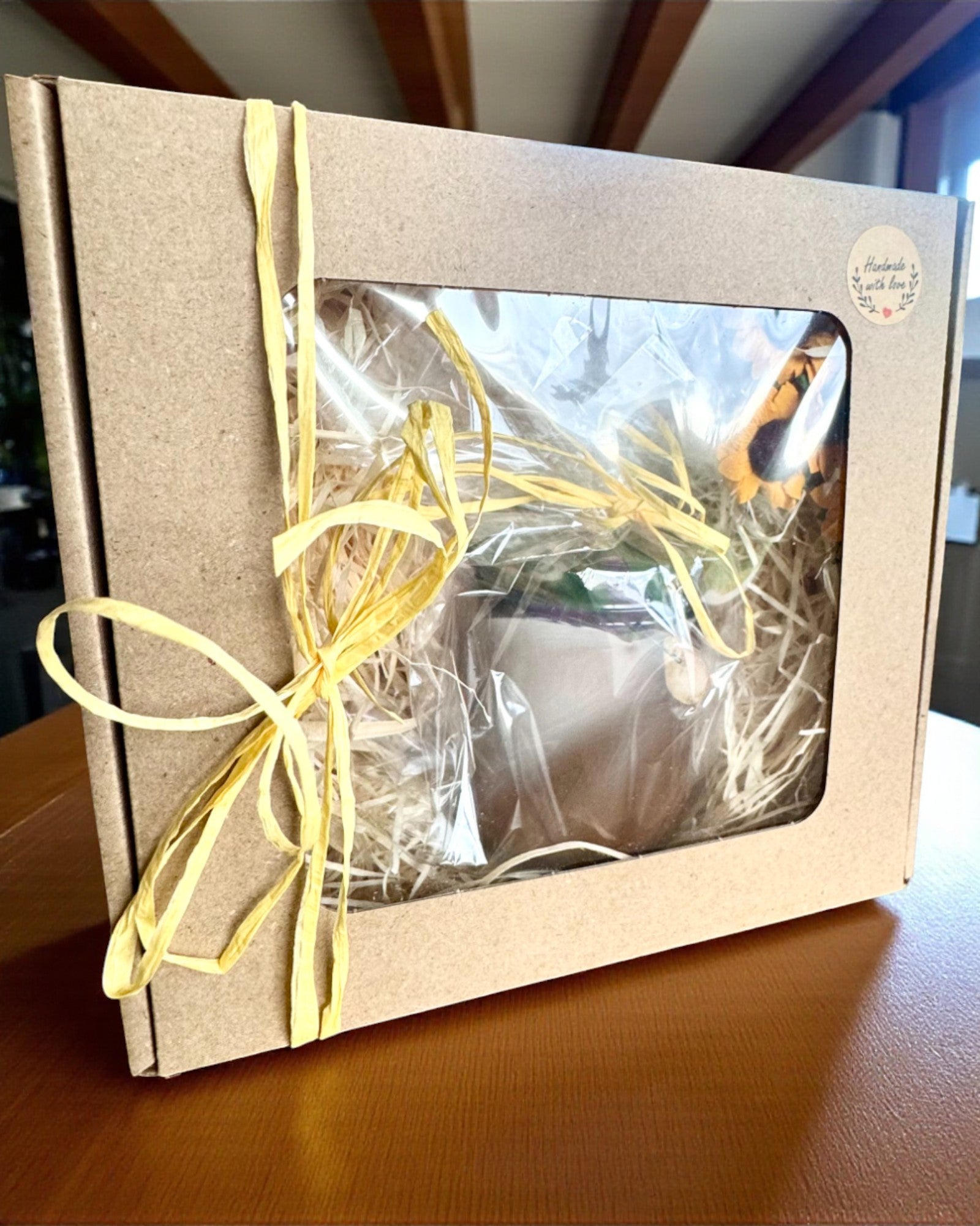 Intencinė žvakė Tigro Galia – Pasitikėjimas savimi ir gerovė, 250 ml, galimybė personalizuoti dangtelį dovanai