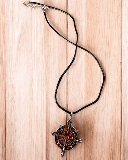 Amulet "Wojownik Północy" - Kompas Vikinga, mogućnost personalizacije gravurom za poklon, 2 varijante na izbor