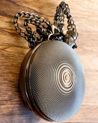 Kabatas pulkstenis "Róża Mroku" - nerūsējošais tērauds, ar gravēšanas iespēju dāvanai