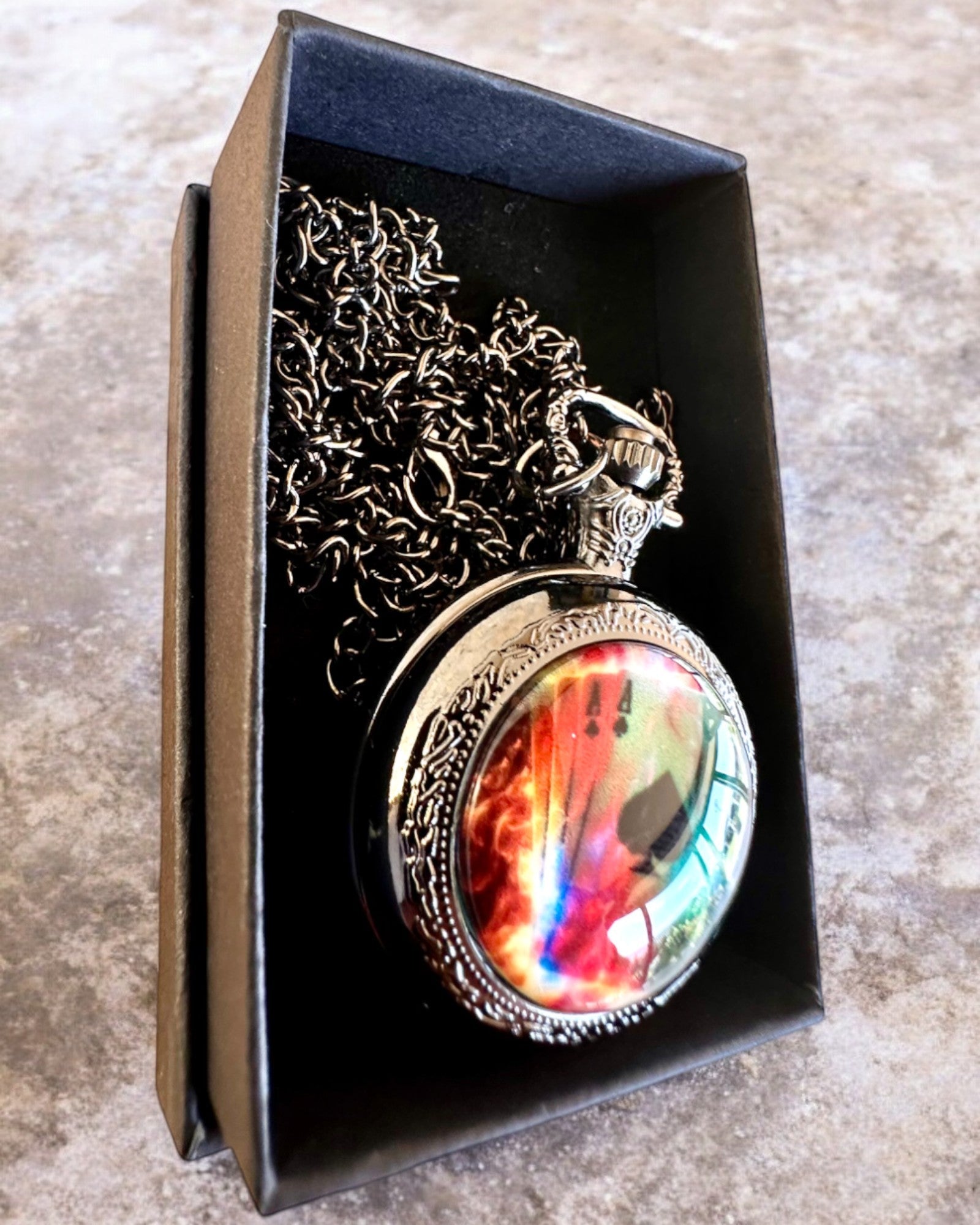 Relógio de bolso "Magiczna Talia" - Acessório elegante em aço inoxidável, personalização com gravação para presente