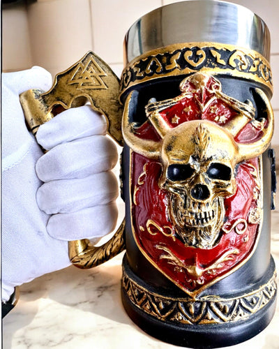 Karnawałový korbel Válečníka - 600 ml, 16 cm výška, možnost personalizace gravírováním jako dárek