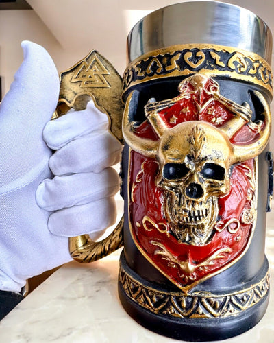 Karnawałový korbel Válečníka - 600 ml, 16 cm výška, možnost personalizace gravírováním jako dárek