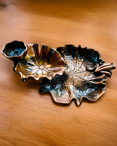 Elegantiška metalinė lotoso lapo smilkalų laikiklis - 4 variantai pasirinkimui, galimybė personalizuoti graviravimu dovanai