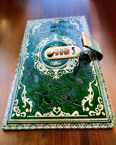 Ekskluzīvs Ādas Piezīmju Bloks "Sekretnik" A5 ar Ciparu Slēdzeni - personalizācija ar gravējumu