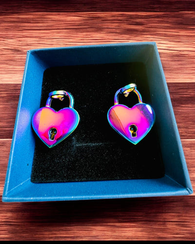 Meilės Mini Spynelės Širdelės DeLuxe, Rinkinys iš 2 spynelių su rakteliais, 6 variantai pasirinkimui, galimybė personalizuoti graviruote dovanai