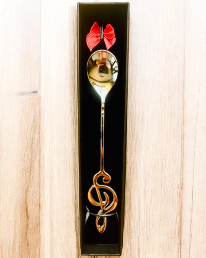 Elegantna žličica s violinskim ključem – Personalizirano za poklon, 2 dostupne varijante boja