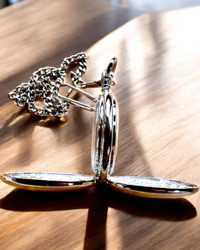 Klasisks kabatas mehāniskais pulkstenis ar dubultu vāku, manuāls, sudraba krāsā