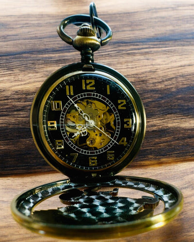 Pocket Watch "Equus Tempus" - Color: Copper, with Horse Motif, personalization with engraving available